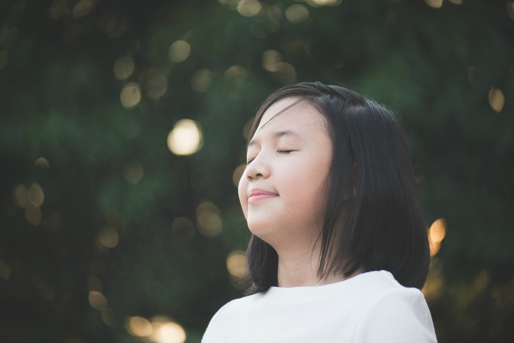 Using Mindfulness To Help Combat Your Child's Anxiety